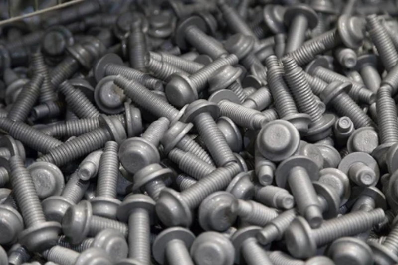 How Robotic Zinc Flake Coating Improves Corrosion Resistance